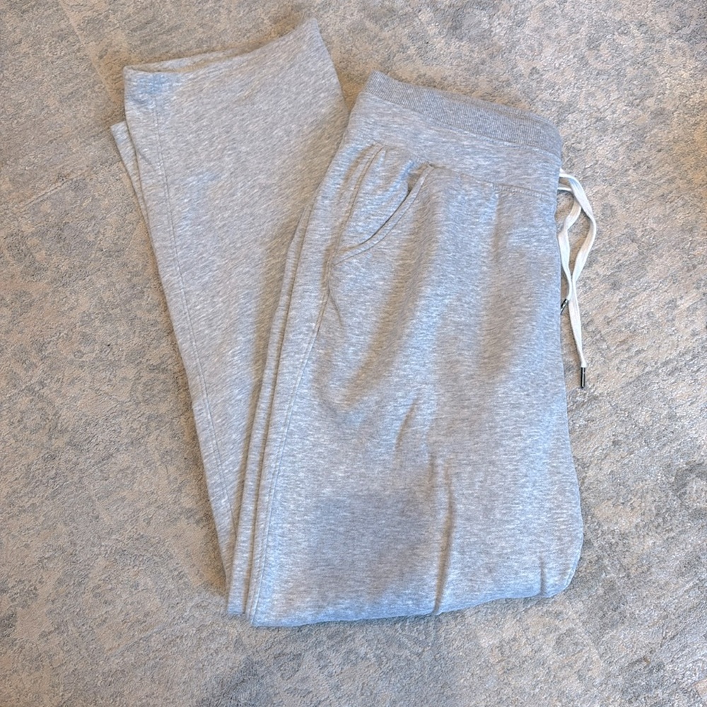 Large long straight leg light gray sweatpants fleece lined - long length